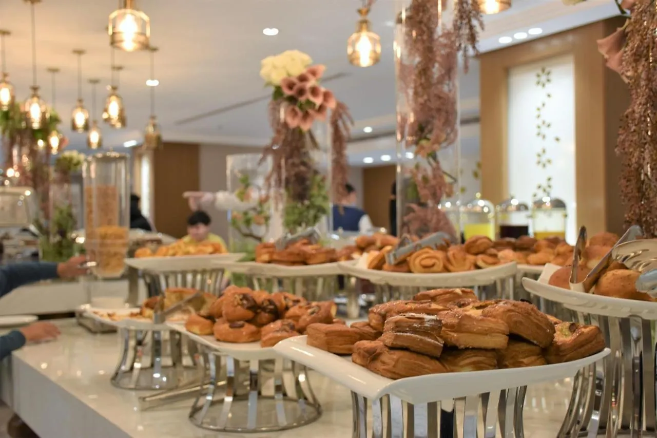 Midan Al Aziziyah Hotel Mecca